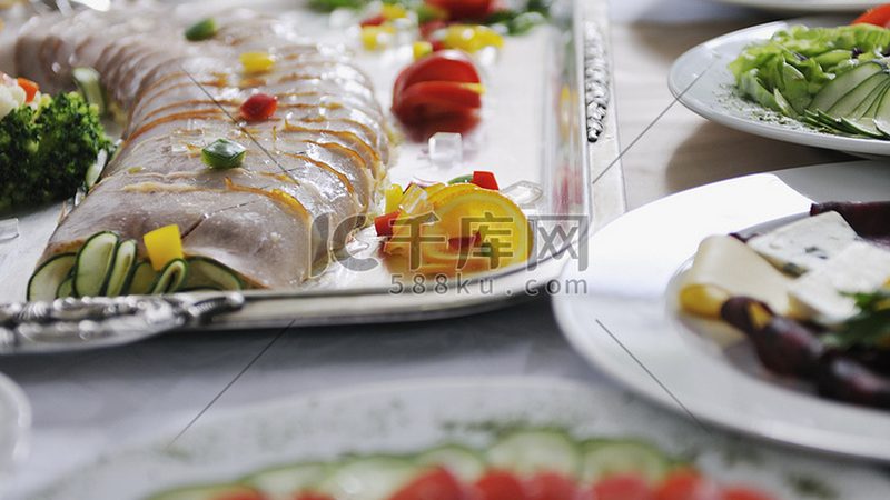 市场概况：小食品批发市场的现状与趋势